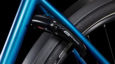 Cube Supreme Hybrid Deluxe ONE 625 electricblue'n'black Gr&ouml;&szlig;e: Easy Entry 54 cm Produktbild 3